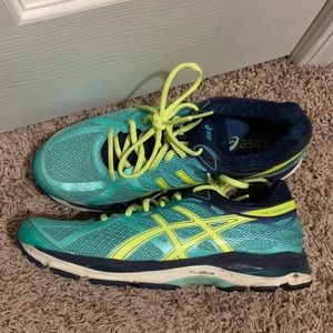 ASICS Cumulus EUC!